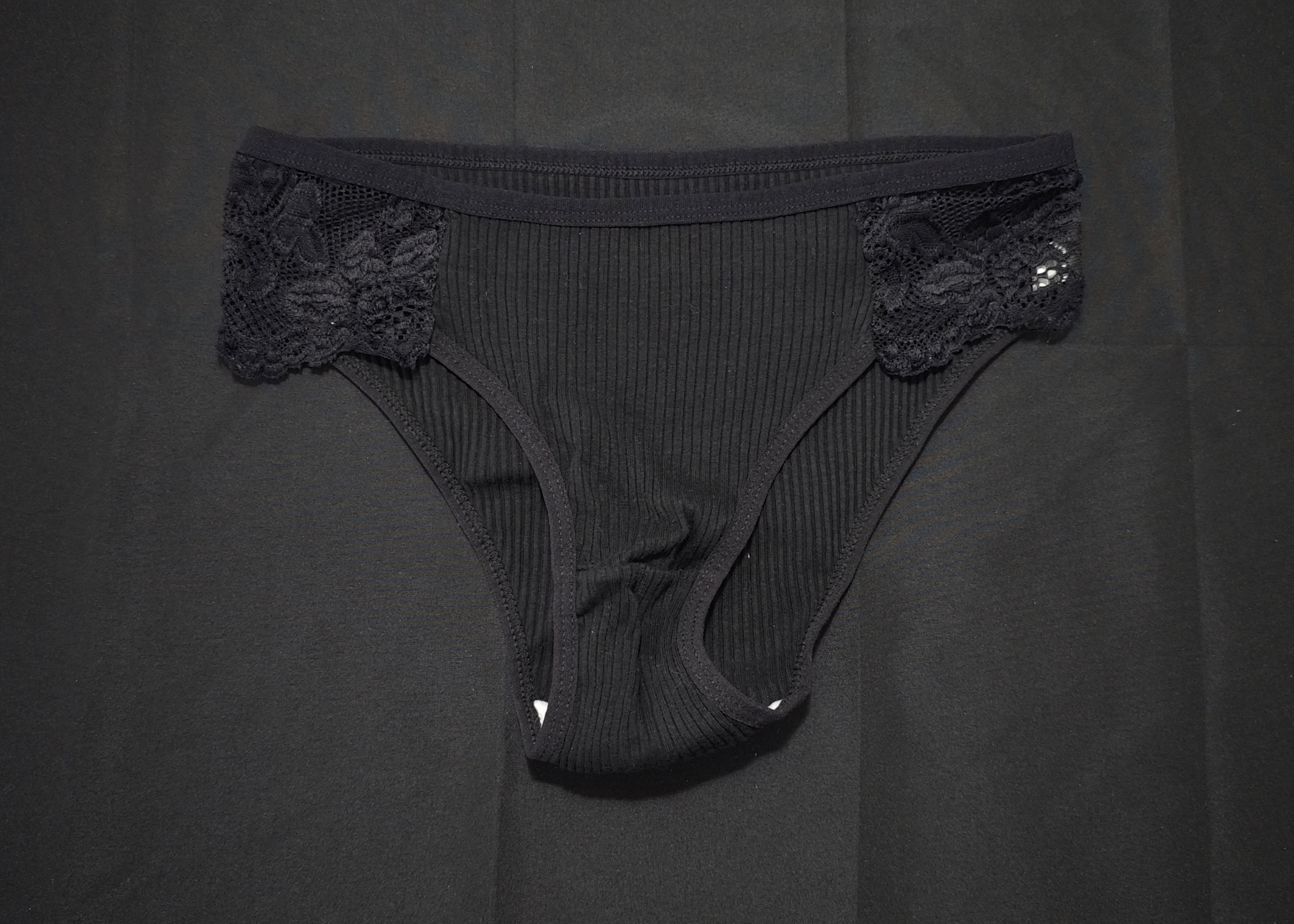 【着用写真あり】  ショーツ 使用感少なめ 汚れあり